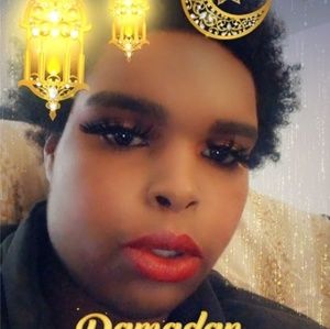 Meet your Posher, Romeo